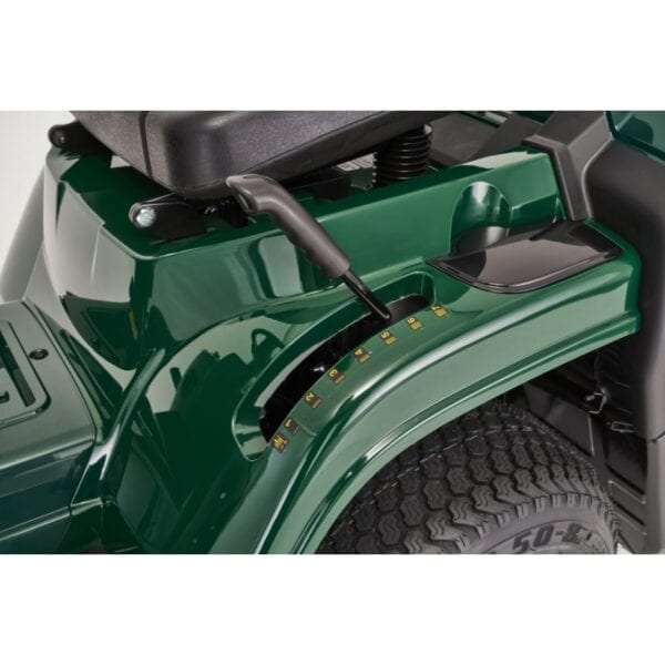 ATCO GT-30H RIDE ON TRACTOR MOWER 84CM - Image 2