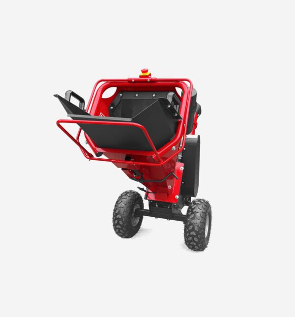 Cobra CHIP700L 4" Capacity Towable Wood Chipper (Sevenoaks} - Image 2